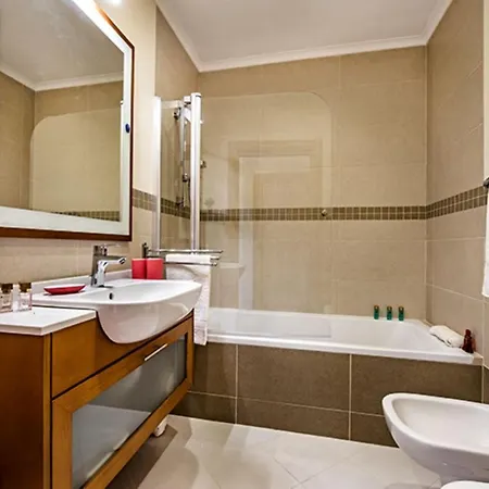 Ideal * טאווירה